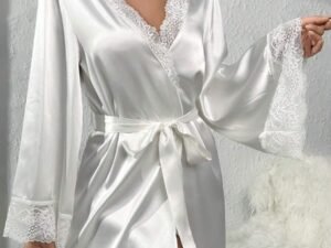 Bata Blanca Noemy «Bride» + pantuflas + bolso de empaque