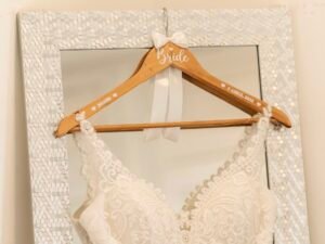 Gancho «Bride» Madera