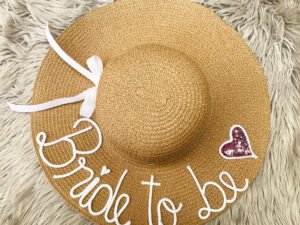 Sombrero Bride To Be + corazon