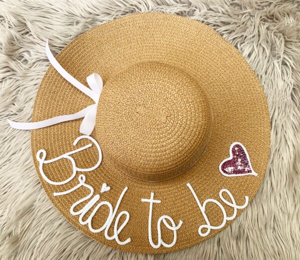 Sombrero Bride To Be + corazon