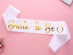 Cintas Bride To Be (Letra Dorada)