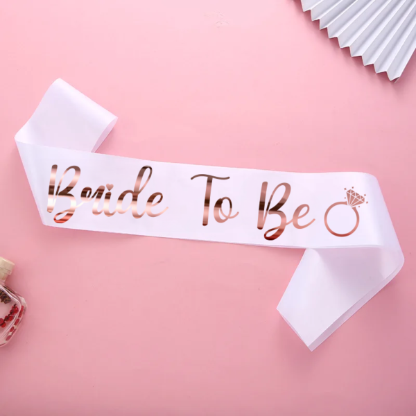 Cinta Bride To Be (Letra Oro Rosa)